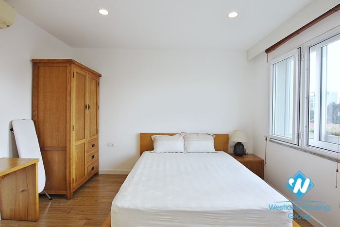 Lovely 2 bedroom apartment for rent in Au Co alley, Tay Ho